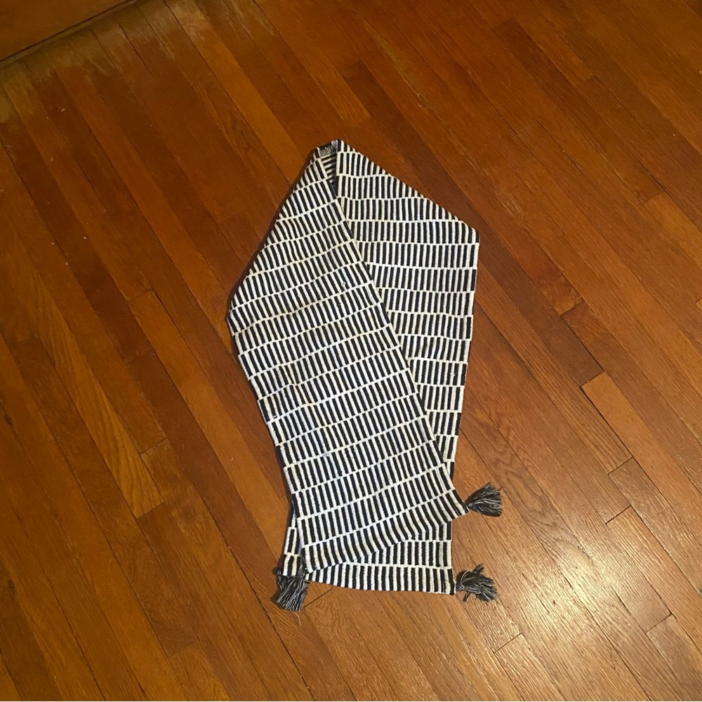 Black and White Striped Table Runner - Picture 2 of 5